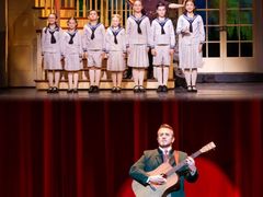 -交通银行前滩31演艺中心