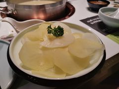 -洪氏嗨捞·猪肚鸡火锅(阳光天地店)