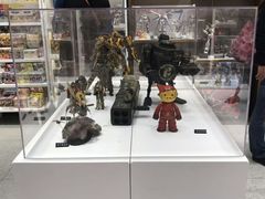 -泡泡玛特POPMART(蓝色港湾店)