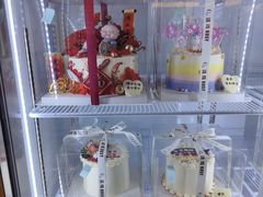 -Rosy洛绮·蛋糕咖啡店