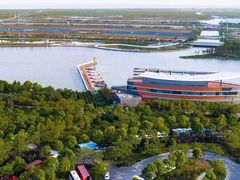 -上海滴水湖皇冠假日酒店