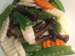 -雀蓝川菜(奥体广场店)