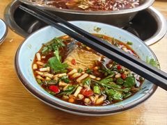 -云溪河冷锅鱼(成都玉林小吃街店)