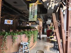 -华阳时光吧餐厅(华阳广场国际大饭店)