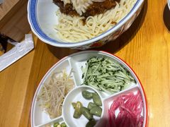 -肘子酥·天津菜·特色捞面(德云社店)