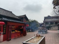 -峨眉山报国寺