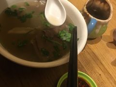 -锅贴王小吃(南大街店)