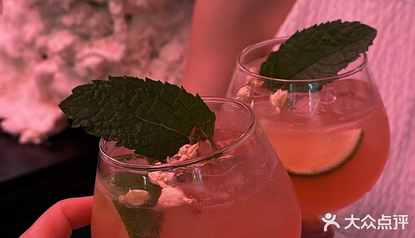 上海新开的！！绝美法餐！！太chill了…