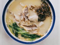-明呈黄鱼面馆(斜土路店)