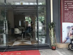 -汀洲酒店(苏州奥体中心地铁站店)