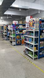-逝水玩具折扣店