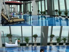 -珠海瑞吉酒店游泳池