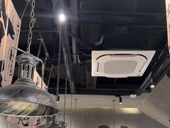 -张翻越·川渝冒菜·武汉黑鸭煲(城北万象城店)