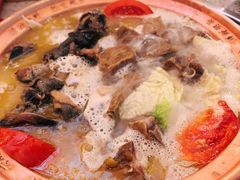 -阿婆情腊排骨火锅(金虹路店)