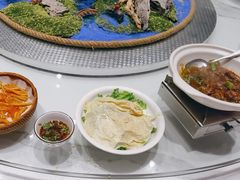 -辛香味烧鱼馆·非遗技艺·排骨红烧肉(光谷医药园店)