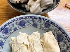 -无名氏宵夜小摊(祝家三姐妹馄饨店)