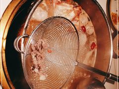 -牛人日志·鲜牛肉骨汤火锅(万科里瑧店)