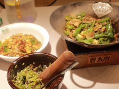 -费大厨辣椒炒肉(黄兴中心广场店)
