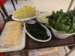 -天宜隆蘑菇宴火锅(石景山旗舰店)