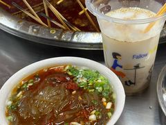 -卫卫麻辣烫(建设新村路店)