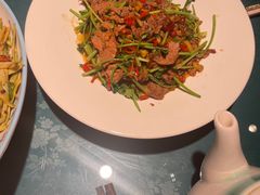 -呷湘厨·鱼汤捞饭·剁椒鱼头·辣椒炒肉(国家会展中心店)