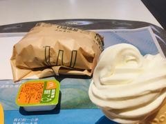 原味板烧鸡腿堡-麦当劳(萧山国际机场T3航站楼店)