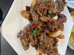 -许哥东北烧烤·铁丳烤串·宫后夹肉(繁花中心店)