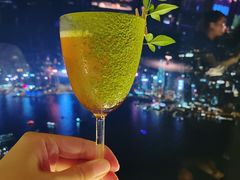 -OZONE 顶楼酒吧(香港丽思卡尔顿酒店)