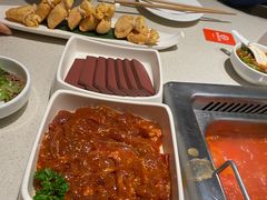 -海底捞火锅鲜切牛肉主题店(长寿路店)