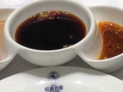 -红鼎豆捞·非遗鲍皇汤火锅(宝丰路店)