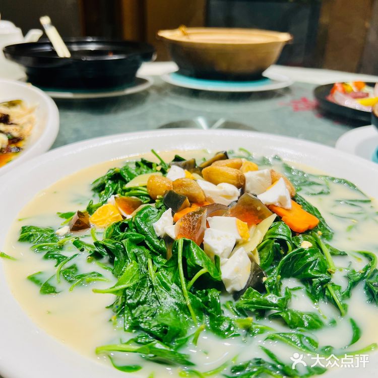 广州四十年网红老字号永利饭店 赏一线江景叹传统失传菜式[色]