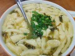 -石磨豆花家常菜·牦牛排土火锅