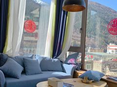 -四姑娘山阿巴郎·藏式花园餐厅