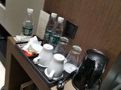 -乔治莫兰迪酒店(济南解放路山东大学店)