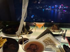 -OZONE 顶楼酒吧(香港丽思卡尔顿酒店)