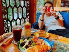 -西关84·History·Art·Cafe
