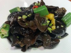 -汤城小厨•粤菜•靓汤(西直门凯德MALL店)