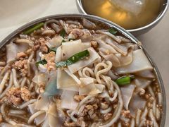 -正宗杨记普洱酸醋米线(总店)