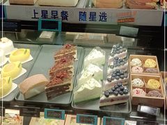 面包甜点陈列柜-星巴克(杭州桐庐利时广场店)