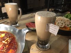 大红袍珍珠奶茶-湊湊火锅·茶憩(杭州湖滨银泰in77店)