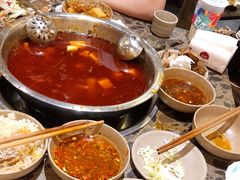 -肖肖酸萝卜鱼火锅(总店)