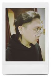 -号外发型设计
