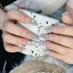 -爱纶美·美甲美睫半永久