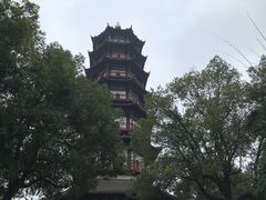 -绳金塔