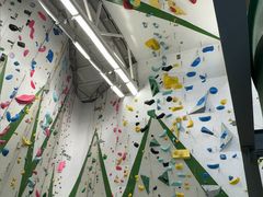 -绿壁虎攀岩基地(Tcar店)