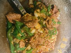 -费大厨辣椒炒肉(高铁吾悦广场店)