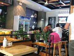 大堂-车沾巷·重庆老味豌杂面