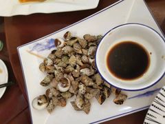 -谊荣海鲜大牌档(石湖店)