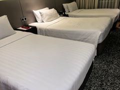 -曼谷湄南河畔华美达广场酒店