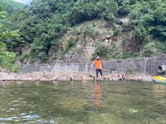 -安吉龙王山峡谷漂流